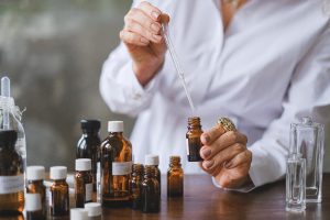 Les huiles essentielles selon les 4 tempéraments hippocratiques